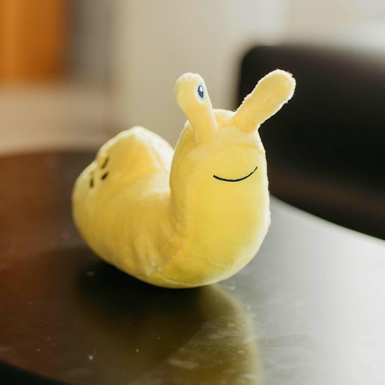 Banana Slug Stuffed Animal, Wild Onez by Zoologee, view 3