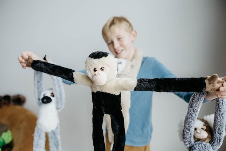 Hanging Ring-Tailed Lemur Stuffed Animal by Zoologee, view 3