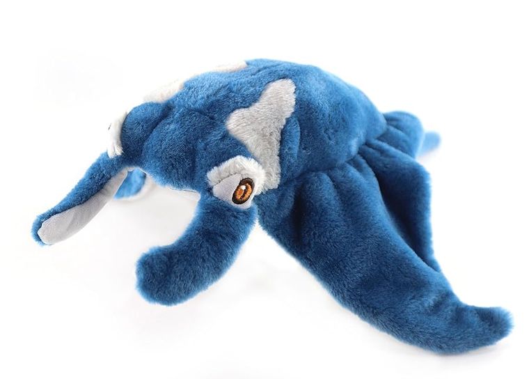 Manta Stingray Stuffed Animal Plushie by Zoologee, view 2